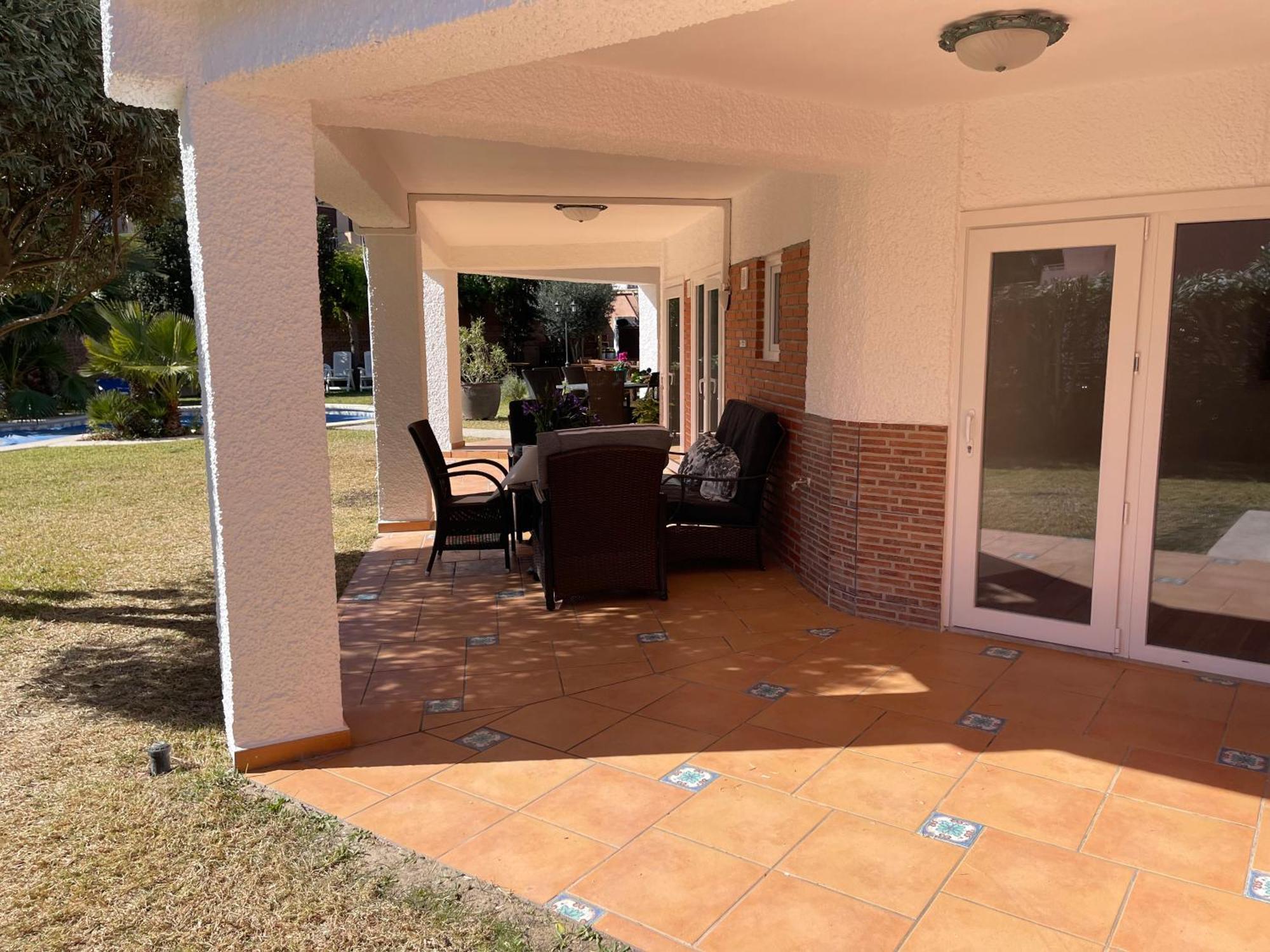 Bed and Breakfast Anna'S Garden à Torrevieja Extérieur photo